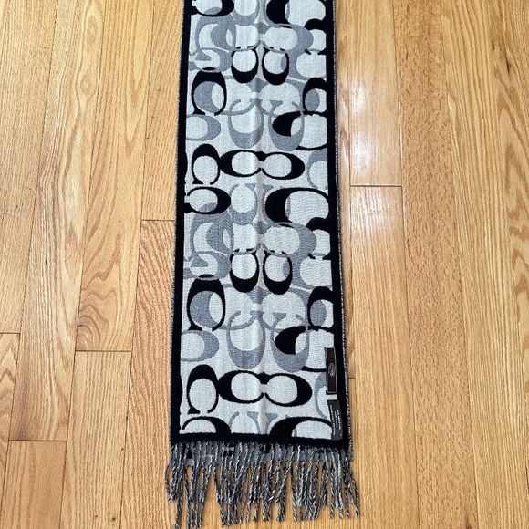 Coach scarf (100% merino wool) - Picture 9 of 11